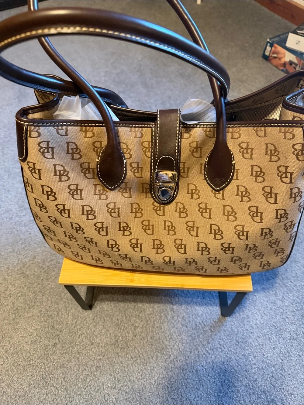 Dooney & Bourke Tan & Brown Monogram Large Canvas w/ leather Shoulder Bag - Picture 8 of 8
